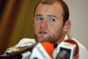 Rooney Manchester United'da kalmak istiyor