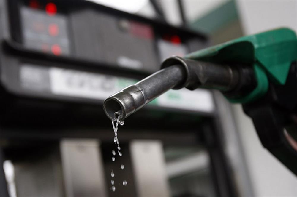 Benzin ve motorin fiyatları 23 Mayıs - Yeni Şafak