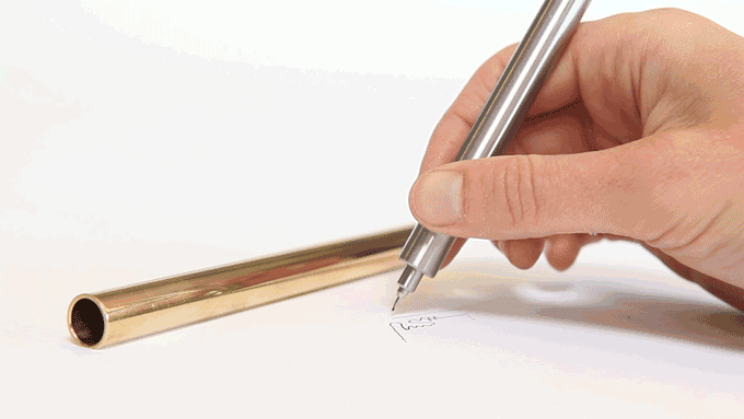 Mektup arkadaşı
Her Süper'in yabancı bir mektup arkadaşı olurdu.