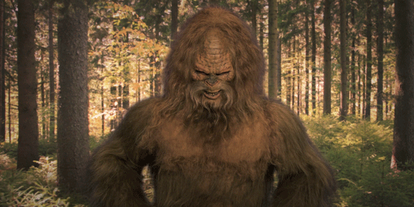 Uzaylılar belki de yoktur
Öncelikle Güneş sistemimizin konumu çok yerinde; galaksi merkezine biraz daha yakın olsa, her şey supernova radyasyonunda eriyip gider. Daha uzak olsaydı yaşamı sağlayan koşulları sağlayamazdı. Bunun yanı sıra Güneş sistemimizdeki yıldızımız Güneş çok yaşlı, çok parlak veya çok büyük olmamalı ki kompleks yaşam oluşabilsin; evet, biraz nazlıyız. 

Son olarak yaşam oluşumuna uygun gezegenlerin mükemmel bir yörüngeye sahip olması gerekir; yörüngemiz %5 daha küçük veya %15 daha büyük olsaydı yanarak veya donarak ölecektik. Yörüngemizde bir ay bulunmasıysa oldukça önemli, sayesinde gezegenimiz daha düzgün eksende duruyor ve ani iklim değişiklikleri engelleniyor. Eğer Ay gibi bir uydumuz olmasaydı büyük ihtimalle ölecektik veya Dünya'da yaşam hiç başlayamayacaktı. Jeolojik dönemlerin yaşanma sırası da zeki ve kompleks yaşamın oluşması için oldukça önemli. Eğer Mesozoic çağ Cenozoic çağdan sonra olsaydı insan oluşumu için gerekli ortam asla oluşamazdı. Evrim bambaşka bir sırada işlerdi ve dinozor insan arası bir ırk oluşabilirdi.

Güneş sistemimizdeki diğer gezegenlerin varlığı bile Dünya'da yaşam gelişmesi için gerekli. Bunlara benzer sayısız başka değişken, gezegenimizde zeki yaşam oluşumu sürecinde önemli birer etkiye sahip; tüm bu özelliklerin evrenin başka bir yerinde tekrarlanma olasılığı oldukça düşük görünüyor. Yani diğer uzaylı medeniyetlerle iletişime geçmemiş olmamızın sebebi, aslında ortada başka bir medeniyet olmaması olabilir. Tabii bu teori, evrenin büyüklüğü düşünüldüğünde pek de akla yatkın durmuyor. Yine de olasılık olasılıktır diyoruz.
