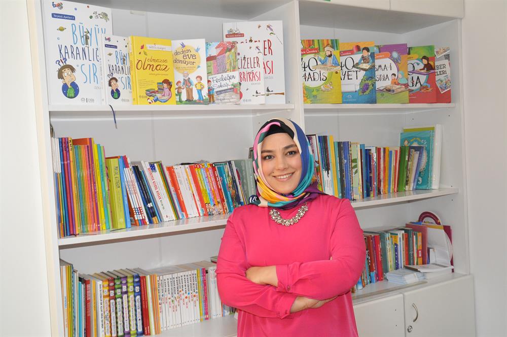 Dini Bilgiyi Cocuklarin Yasina Gore Veriyoruz