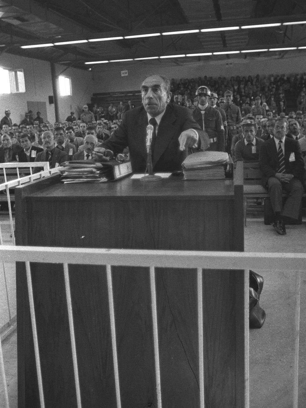 alparslan turkes in vefatinin uzerinden