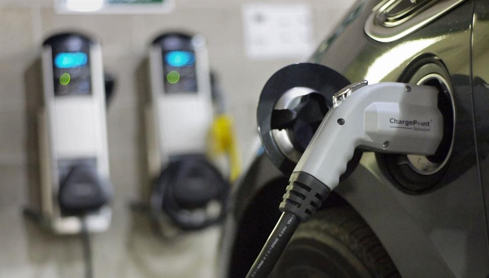 Turk Mucitler Kendi Elektrigini Ureten Motor Icat Etti Yeni Safak