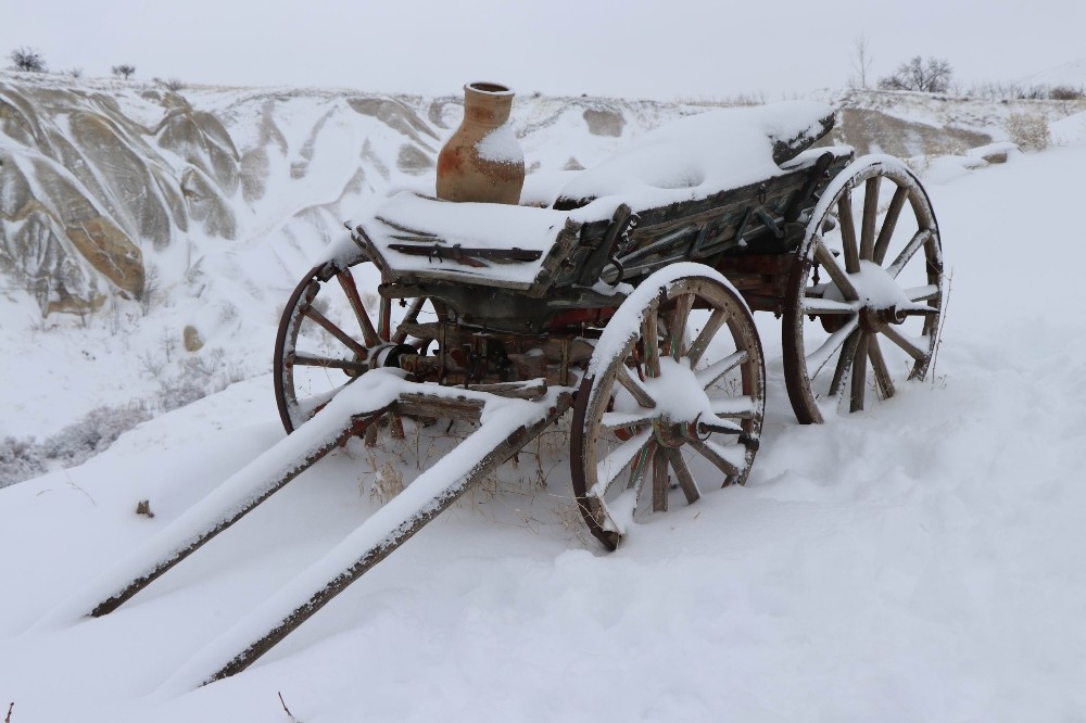 Snowfall in Turkey's Nevşehir