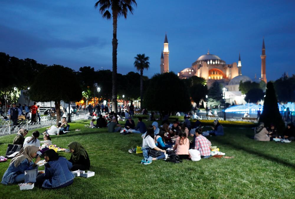 Iftar on the first day of Ramadan 