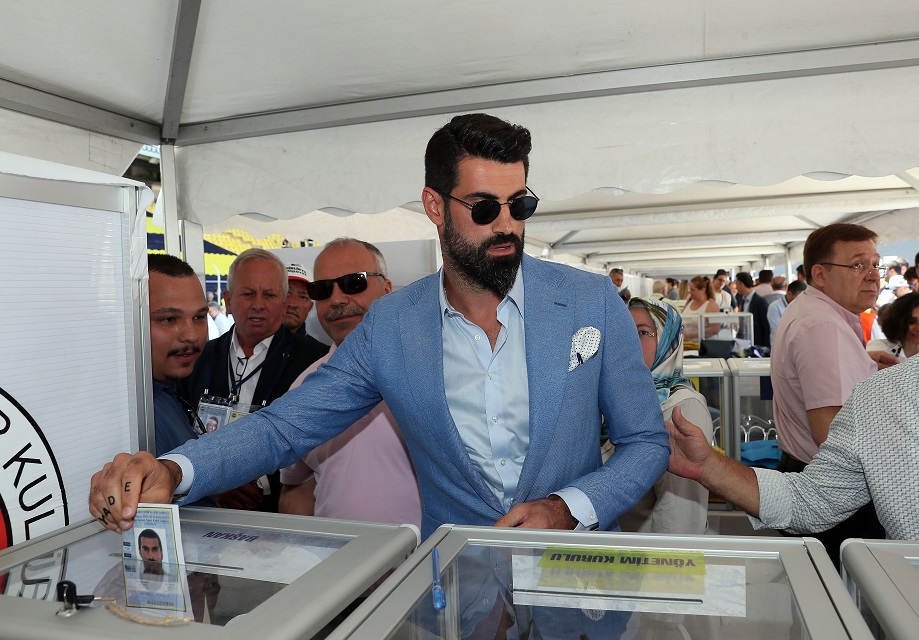 volkan demirel oyunu kullandi yeni safak