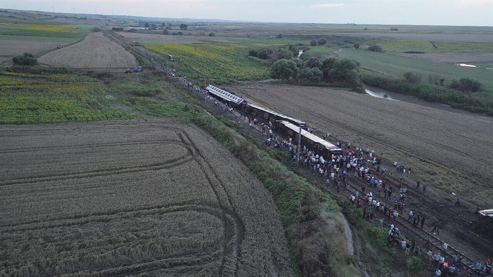 Corlu Daki Tren Kazasi Tekirdag Daki Tren Kazasi Son Dakika Tekirdag Haberleri