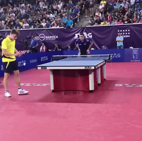 Gözümü kırpmadan izledim​