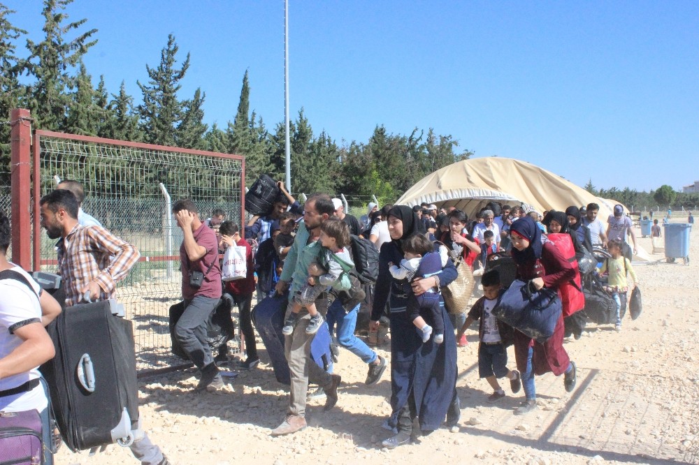 Over 22,000 Syrians in Turkey return home for Eid holiday