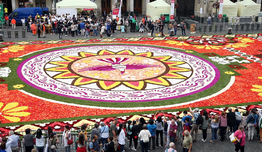 Flower Carpet laid at Grand Place Square