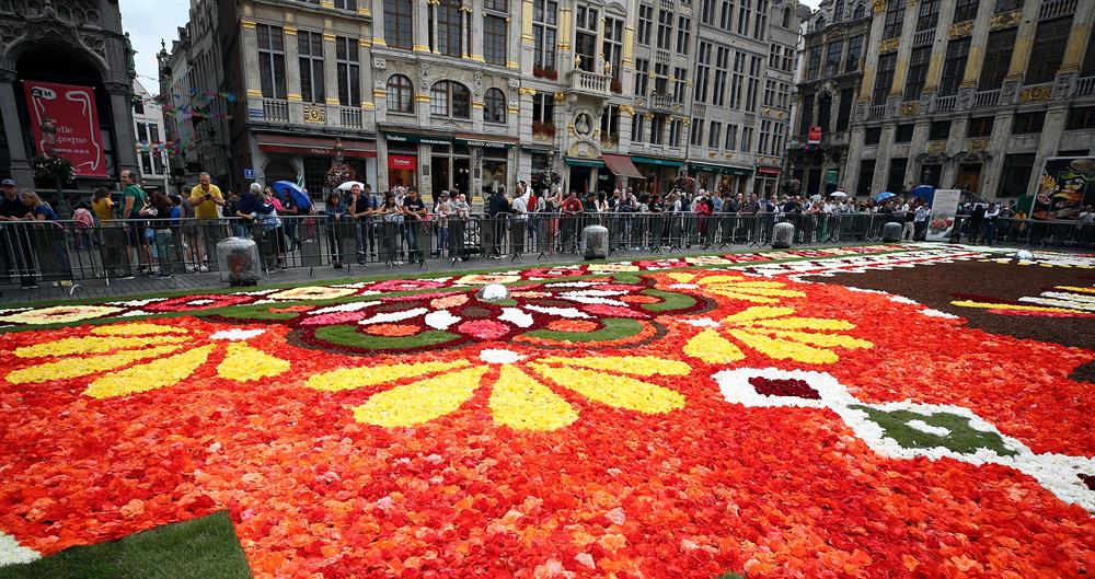 Flower Carpet laid at Grand Place Square