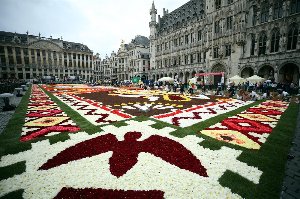 Flower Carpet laid at Grand Place Square