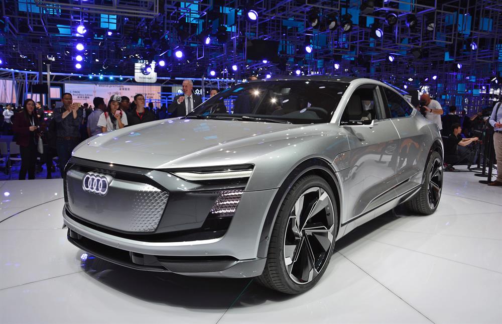 Audi RSQ E tron