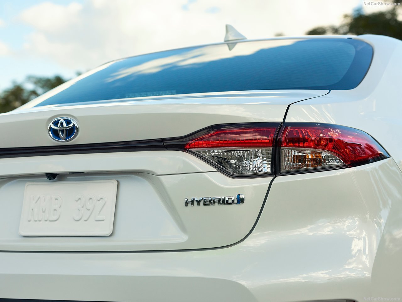 2020 toyota corolla hybrid turkiye