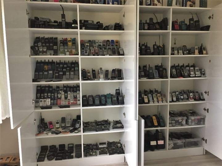 A Turkish mobile phone technician living in Istanbul has collected a total of 2,000 mobile phones in 15 years. Ekrem Karagüdekoğlu, a citizen of Istanbul, said that he sleeps in the same room where he stores the most precious devices of his collection. Alongside vintage models, the collection also includes an exact replica of a phone used in hit "The Matrix Reloaded" movie in 2003. The mobile phone enthusiast has currently put his entire collection up for sale for €2,5 million euros.