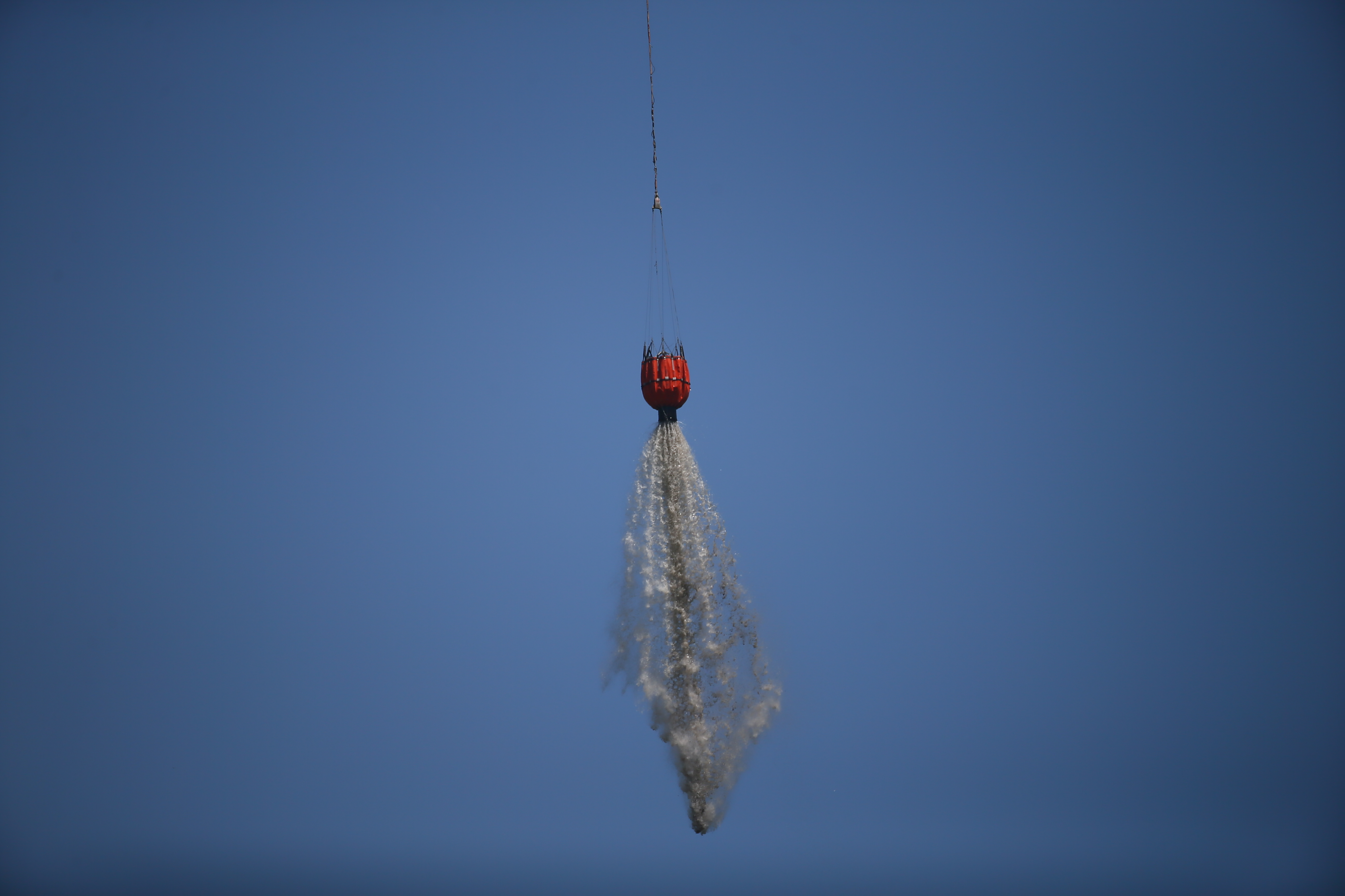 Forest fire destroys over 1,200 acres of land in Turkey