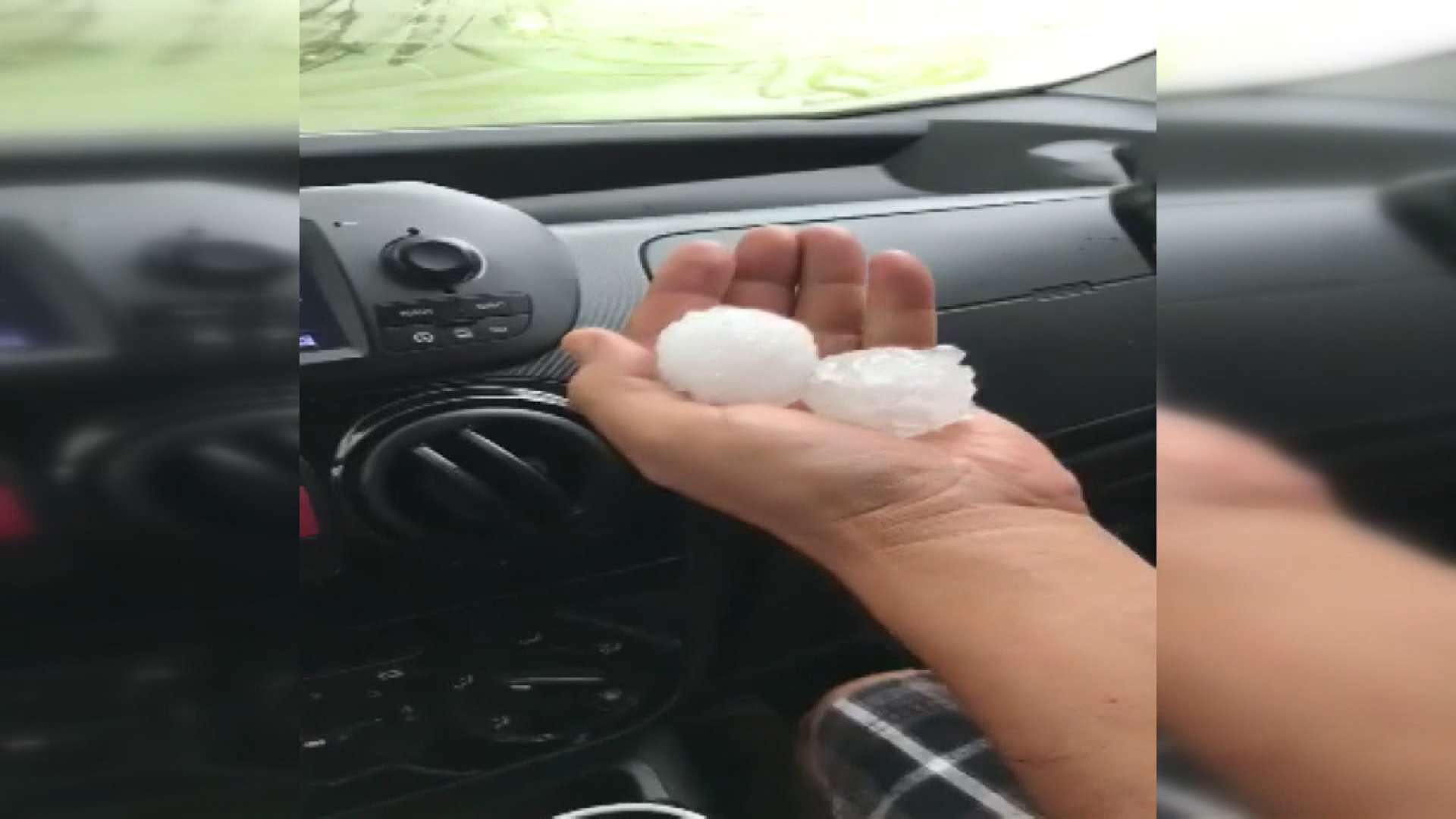 Bolu Da Ceviz Buyuklugunde Dolu Panige Neden Oldu Kafamiza Tas Yagiyor
