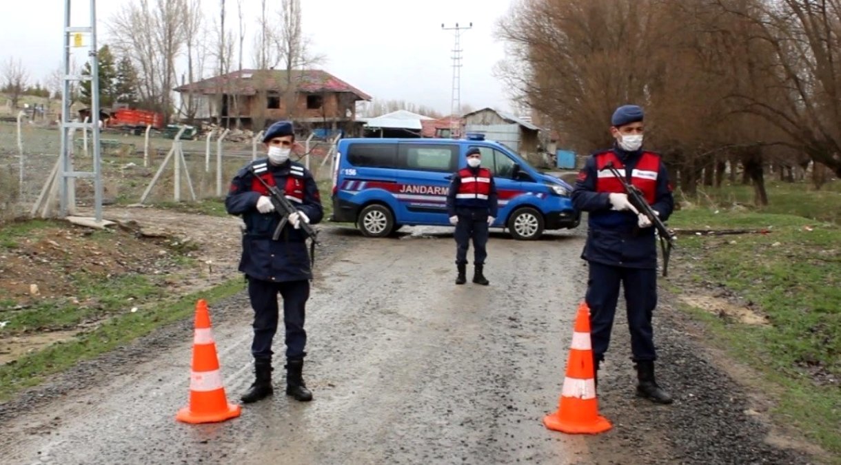 Isparta Haberleri Bir Koy Karantinaya Alindi