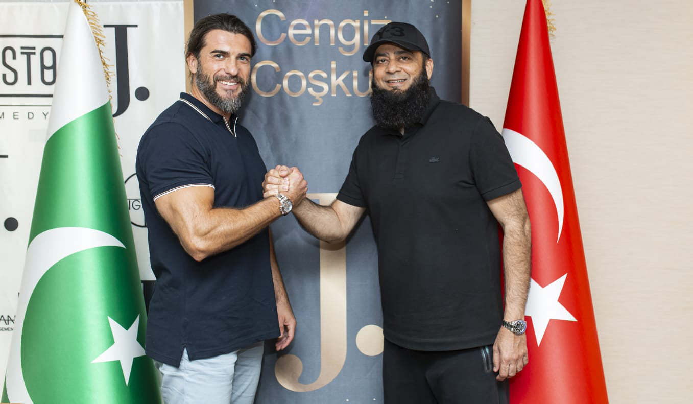Ertugrul heartthrobs Turgut Alp, Bamsi Alp become fragrance ambassadors for Pakistani brand