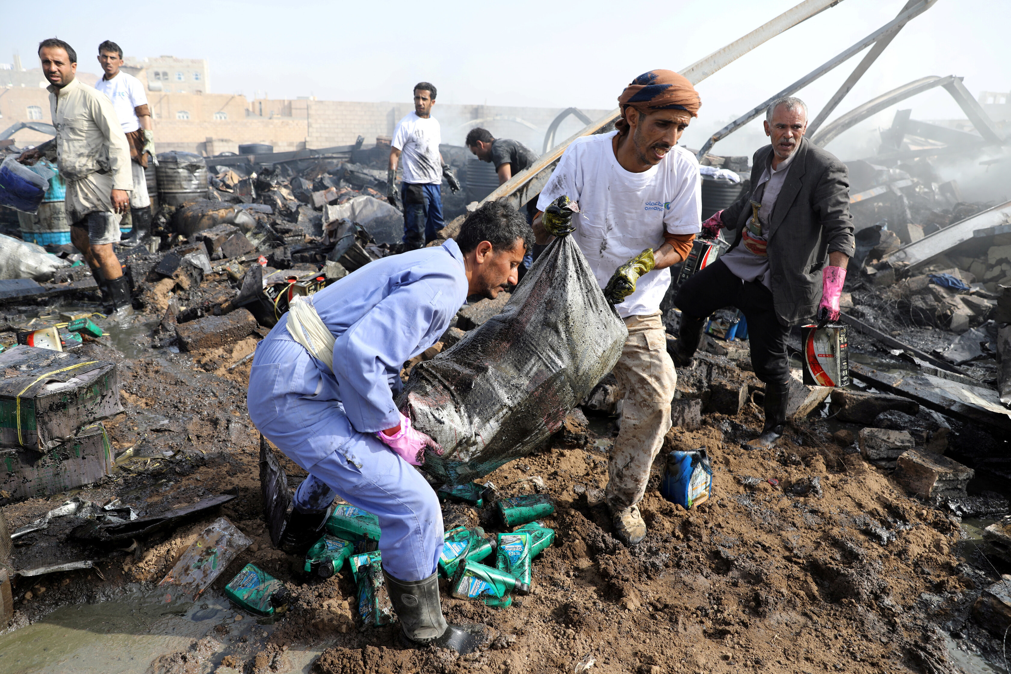 Yemen'deki iç savaşta toplam 233 bin kişi hayatını kaybetti