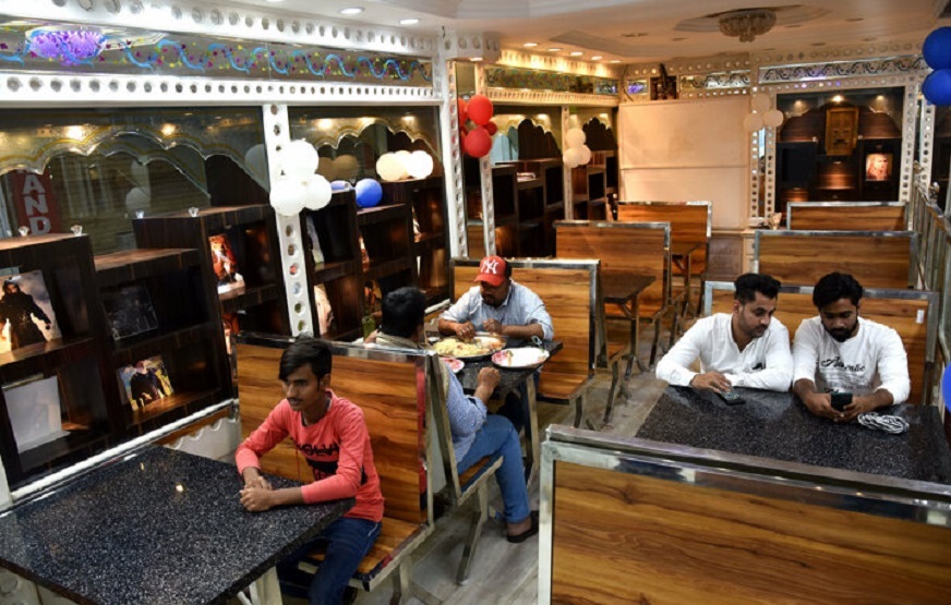 Ertugrul fever sweeps India as restaurant inspired by hit Turkish series opens