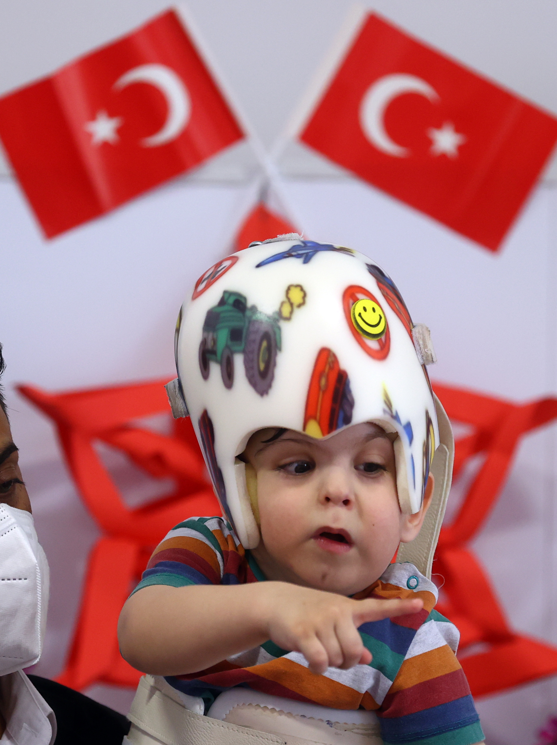 Tüp bebek olarak doğduğu merkezde hemşire oldu