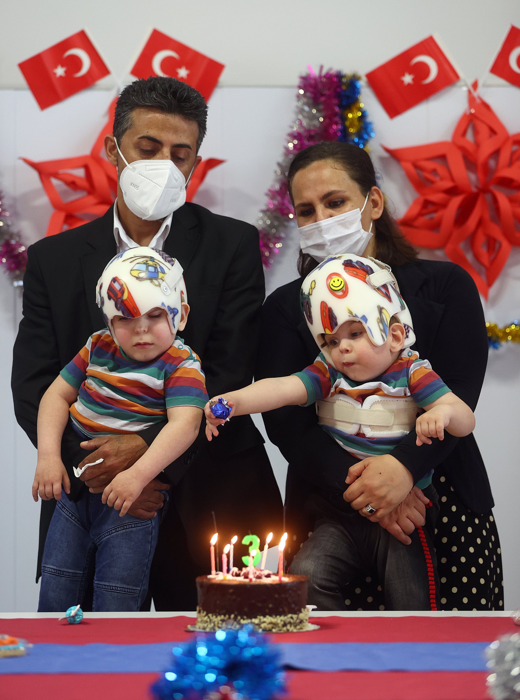 Tüp bebek olarak doğduğu merkezde hemşire oldu