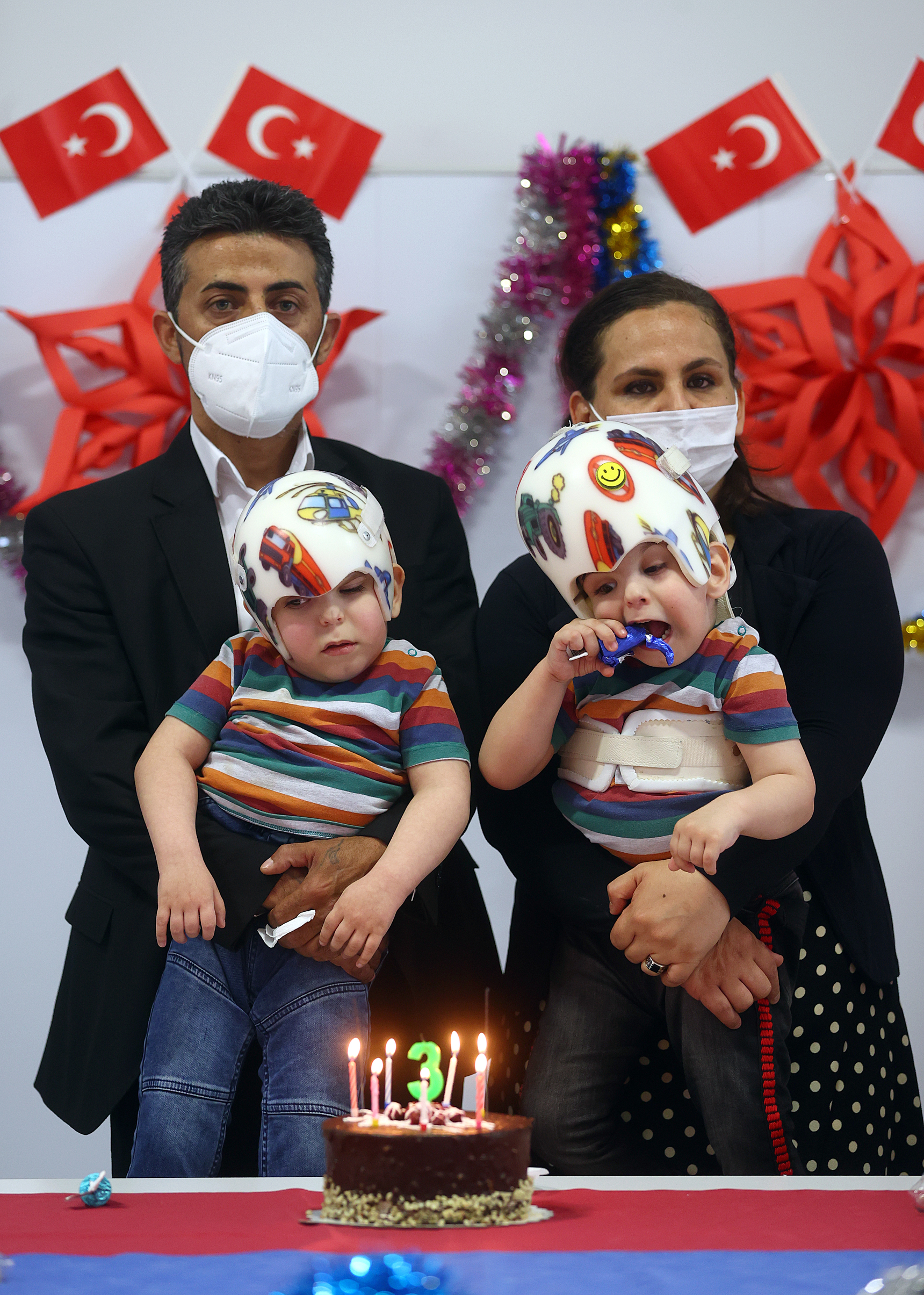 Tüp bebek olarak doğduğu merkezde hemşire oldu