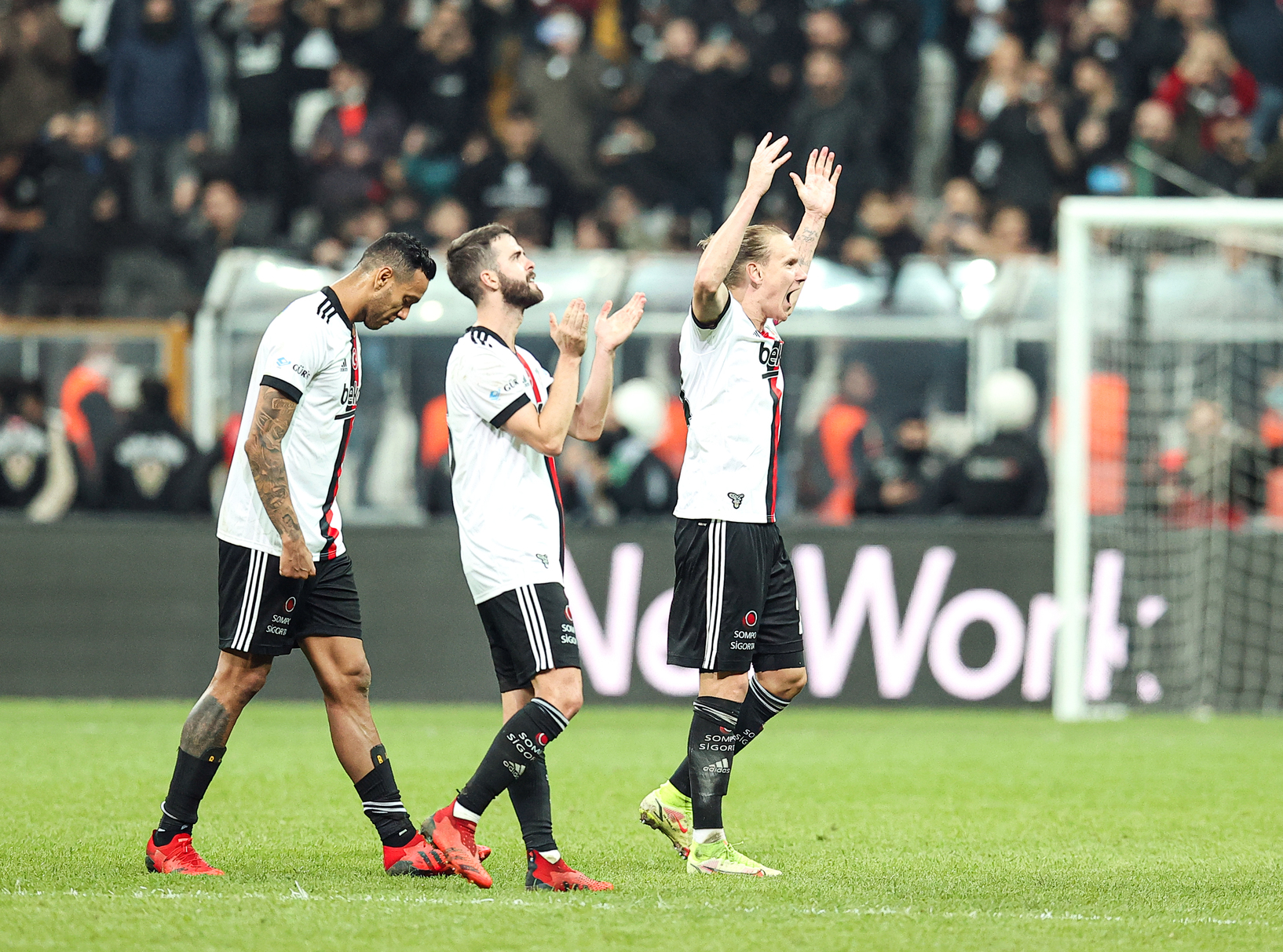 Son dakika spor haberi: Beşiktaş'ın Gaziantep FK maçı kadrosu belli oldu!  Batshuayi - Son daki