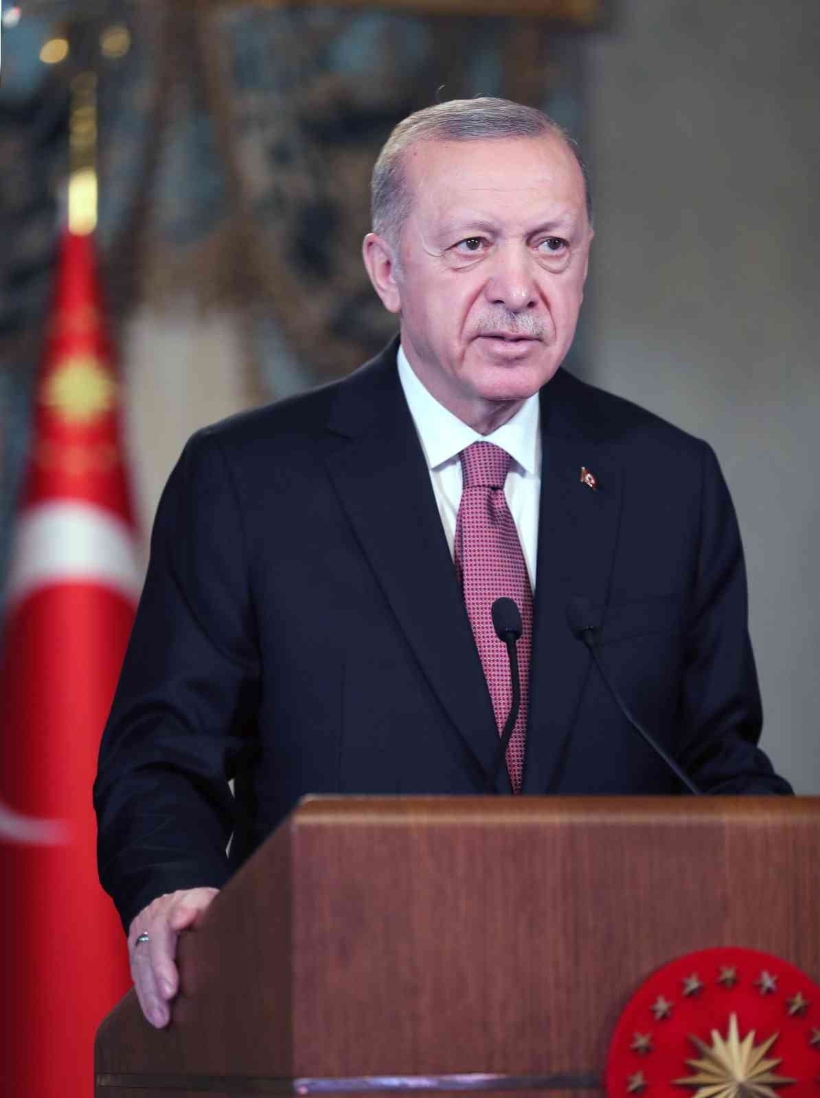 Cumhurbaşkanı Erdoğan: Vicdansızık yaparak milletin geçimine göz dikenlere acımayacağız