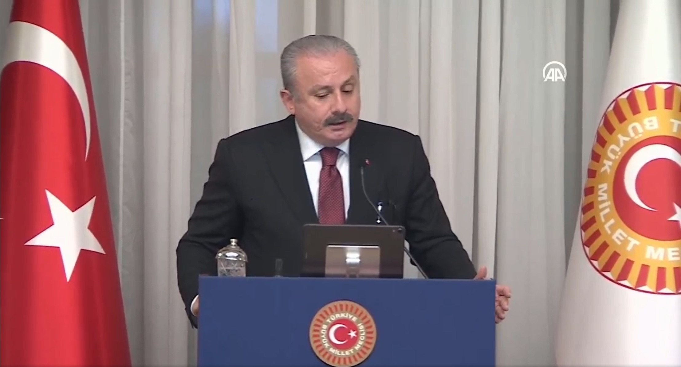 TBMM Başkanı Mustafa Şentop: İnsani sorunların sebebi küresel sistemin köhne ve işlevsiz yapı