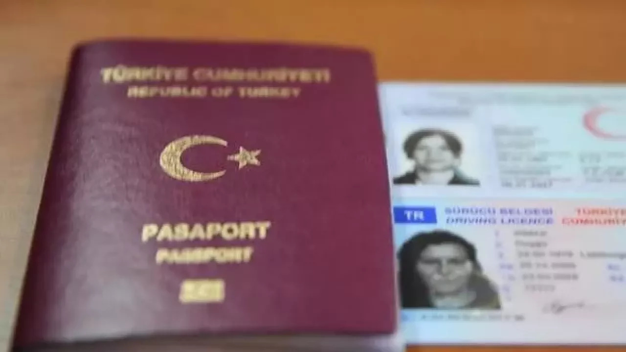 Cumhuriyet'in pasaport haberine yalanlama: Ciddiyetten uzak haberlere itibar etmeyin