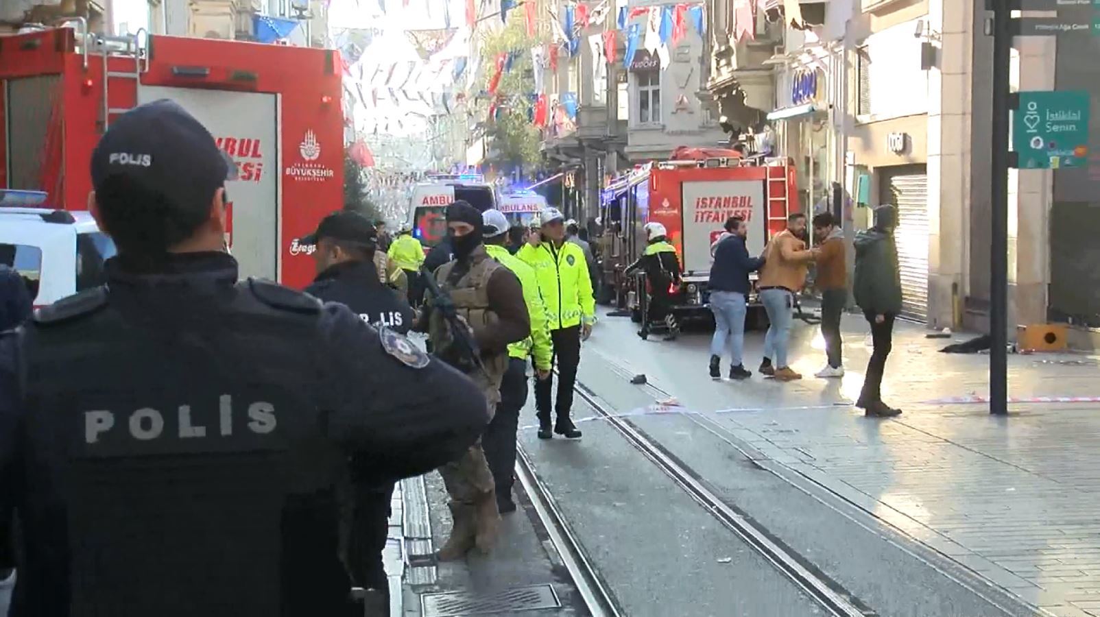 İstiklal Caddesi'nde bombalı saldırı: 6 ölü, 81 yaralı