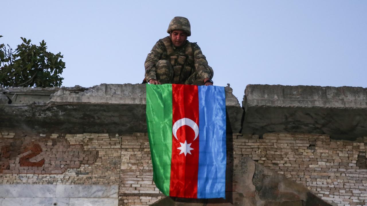 Azerbaycan'dan Rusya'ya Ermeni ismi tepkisi