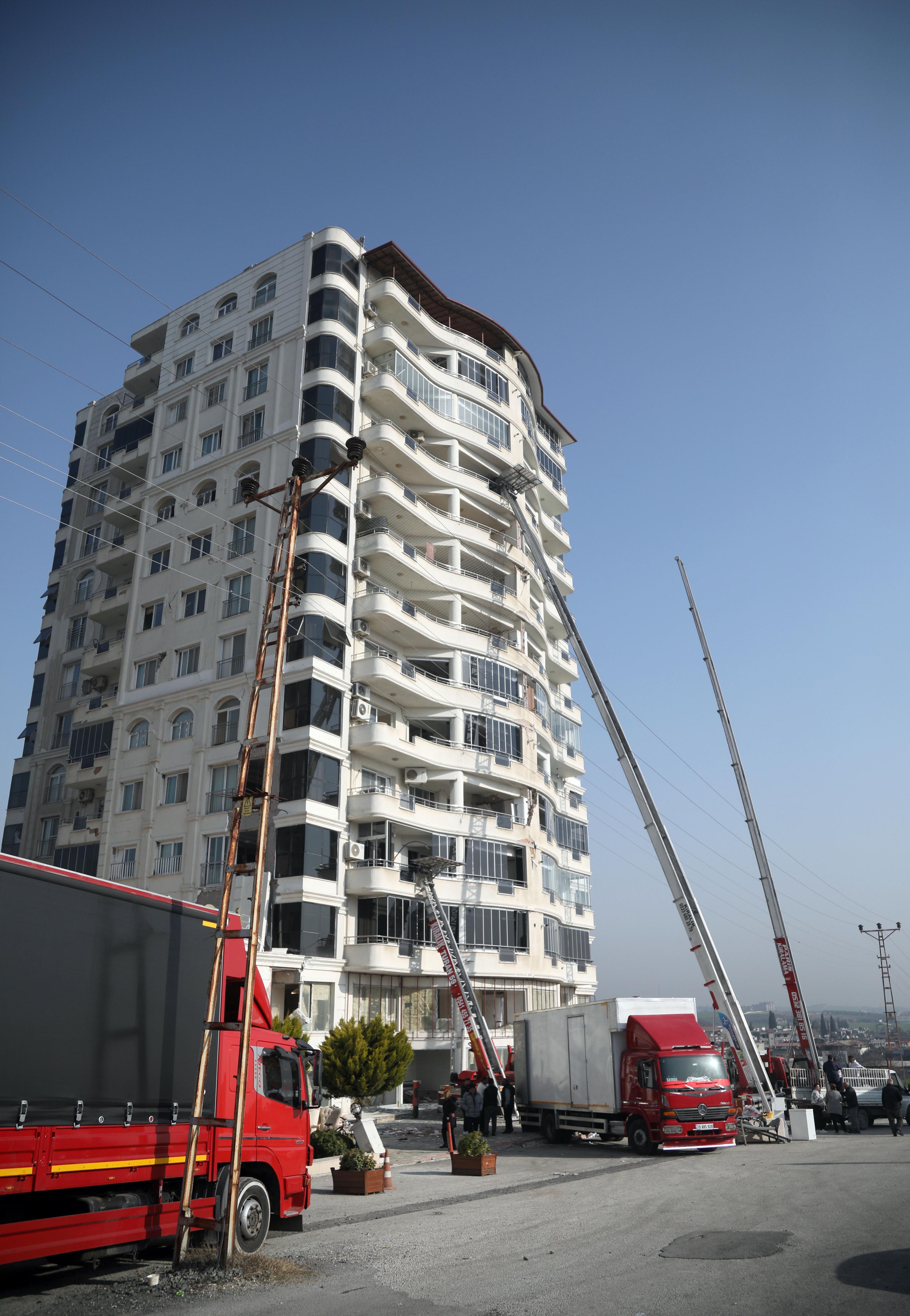 Depremzedelerden eşya taşıma firmalarına yoğun talep