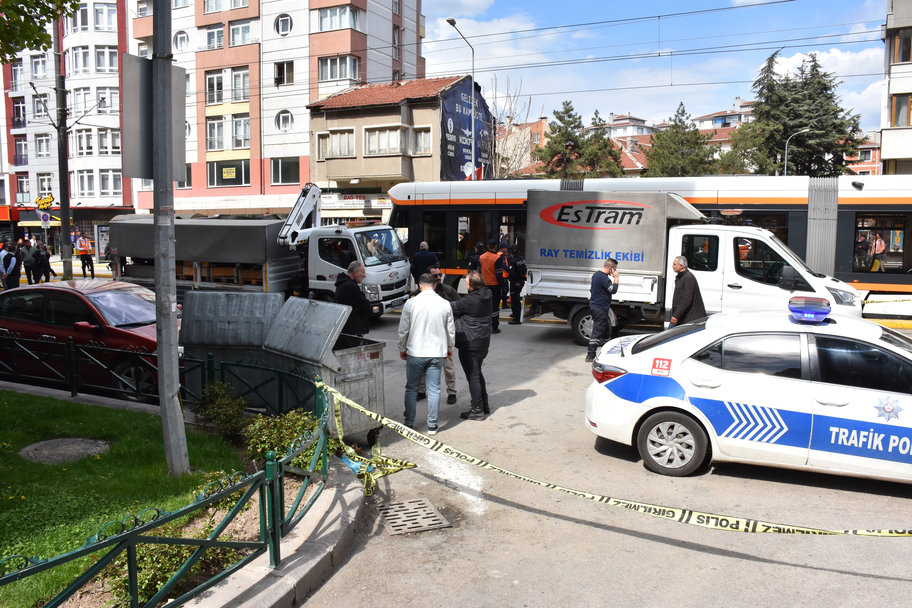 Eskişehir'de feci kaza: Tramvayın altında kalarak hayatını kaybetti