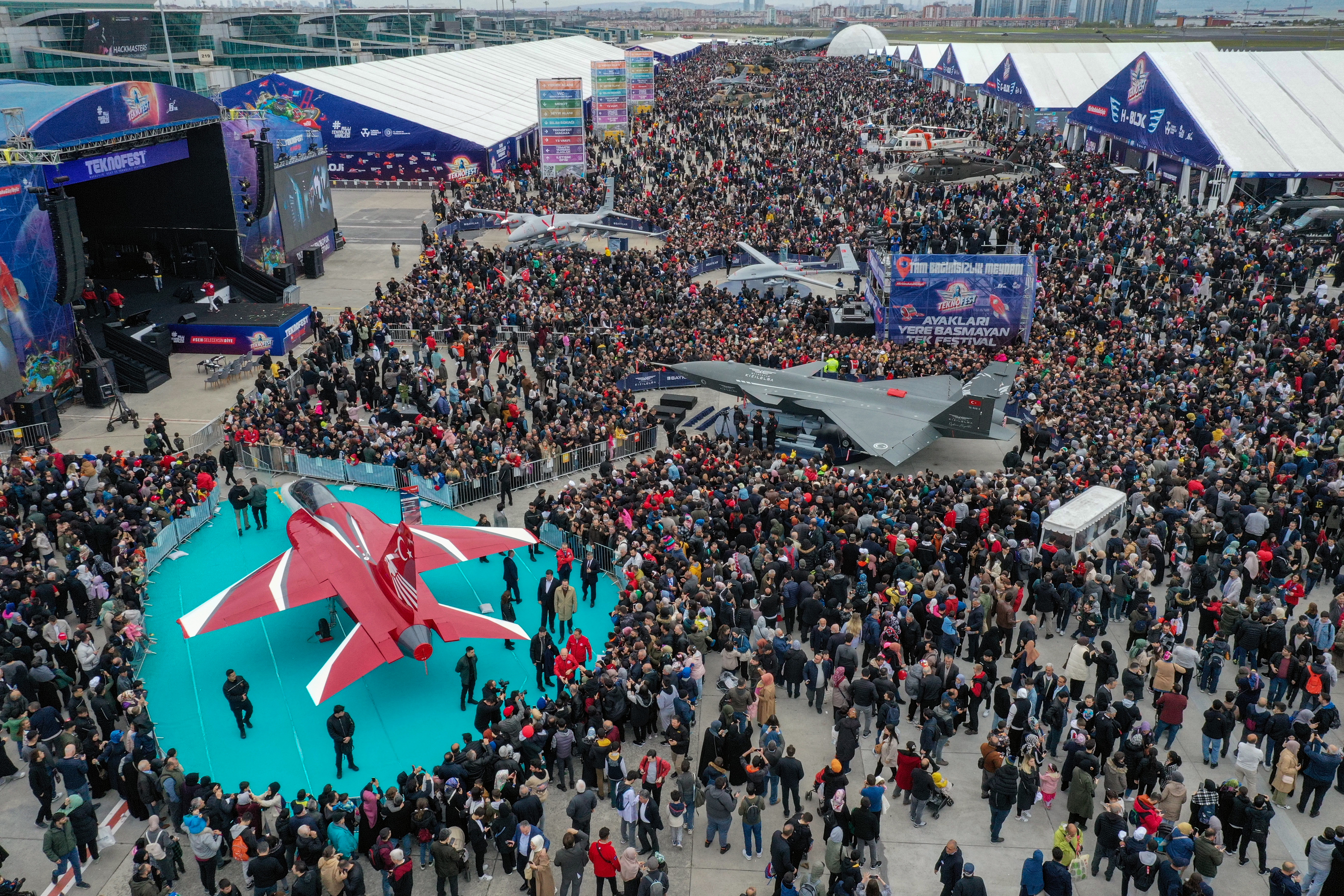 TEKNOFEST'e üçüncü gününde yoğun ilgi