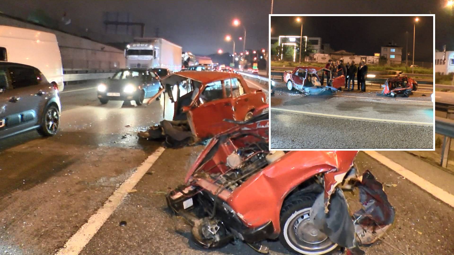 TEM'de makas atarken üç araca çarpan otomobil ikiye bölündü: İki yaralı