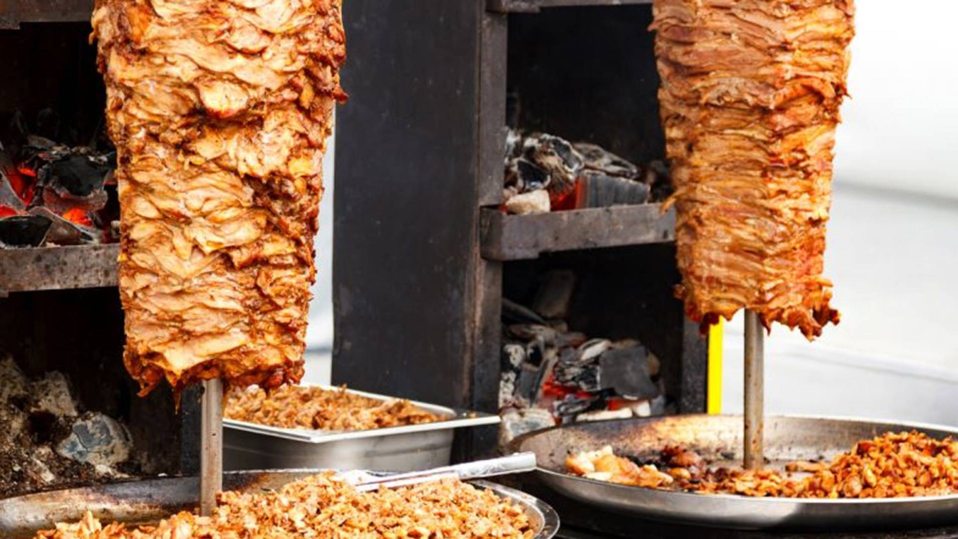 Uzmandan 'tavuk döner' yorumu: Çamaşır suyuyla beyazlatıyorlar
