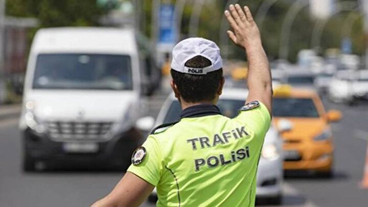 1 Mayıs'ta hani yollar kapalı olacak? Metro, metrobüs durakları...