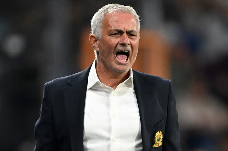 Jose Mourinho, Ali Koç'a kararını iletti: Tamam mı, Devam mı?