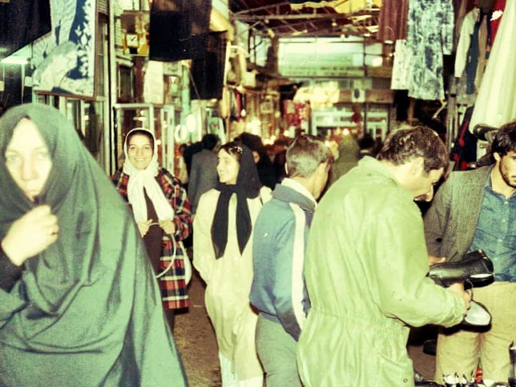 Savaşın gölgesinde 1980’lerde İran’da günlük yaşam