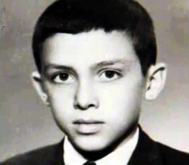 He entered the only imam-hatip high school, Istanbul imam-hatip high school, in 1966.
