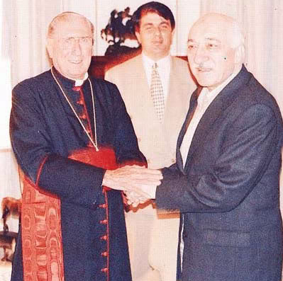 In September 1997, Gülen traveled to New York and met with New York Cardinal John O’Conner, one of the most important cardinals of the Catholic world. About the meeting, Gülen said, “We’re getting along with the Jewish Community. We met with Bartholomeus. After our meeting with him, he visited the U.S. and told Cardinal (O’Connor) about it so we got the chance to meet with him.” Gülen said he has been in contact with the Jewish community and that they said, “We will support the schools you will open in the U.S.”