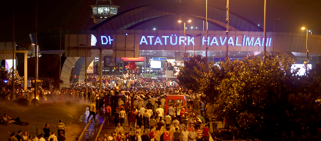 Erdoğan’ın Atatürk Havalimanı’na gelişi