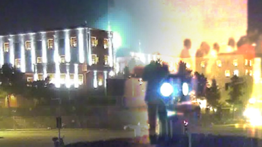 Турецкий Парламент был подвергнут бомбардировке